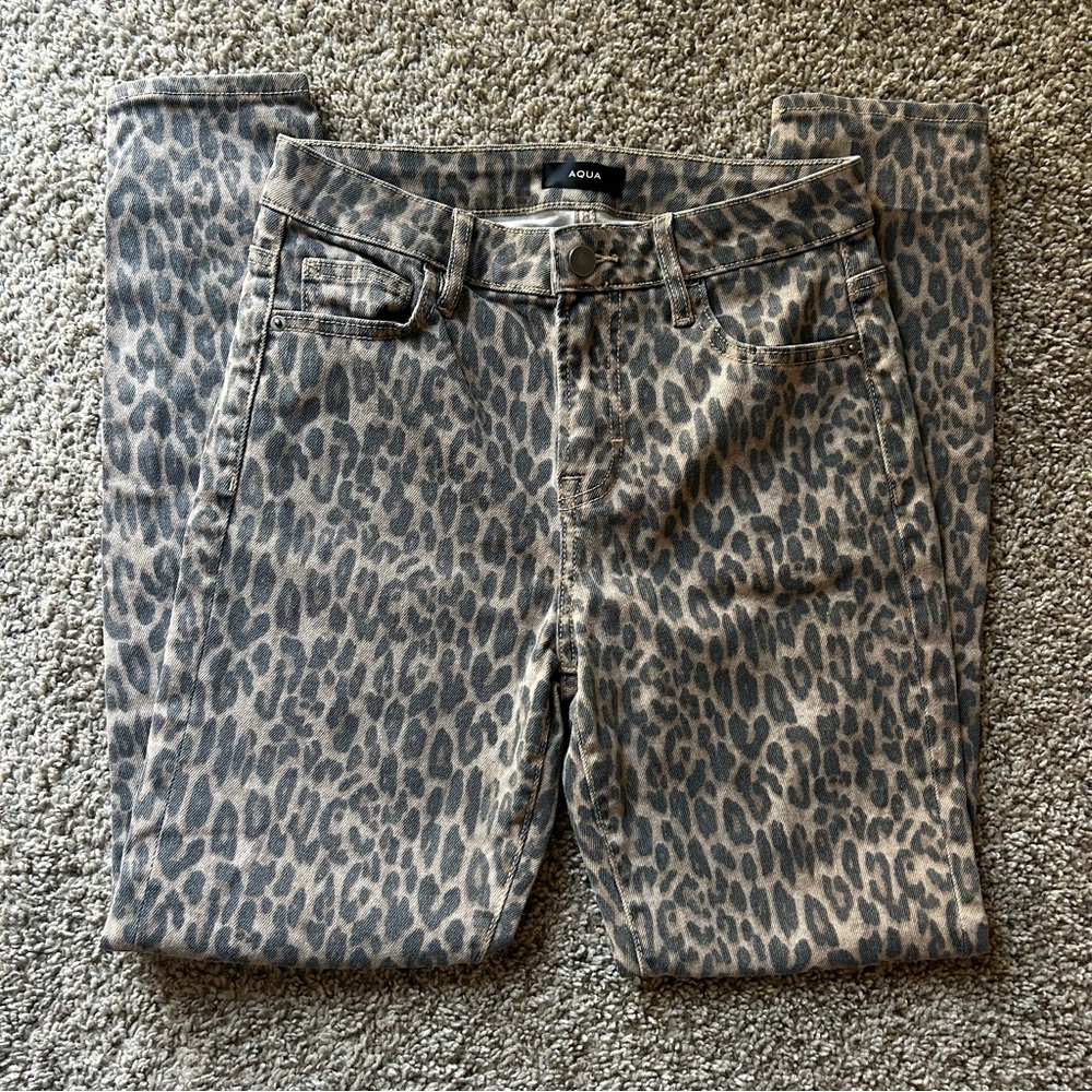 Aqua Women's Leopard Print Skinny Jeans